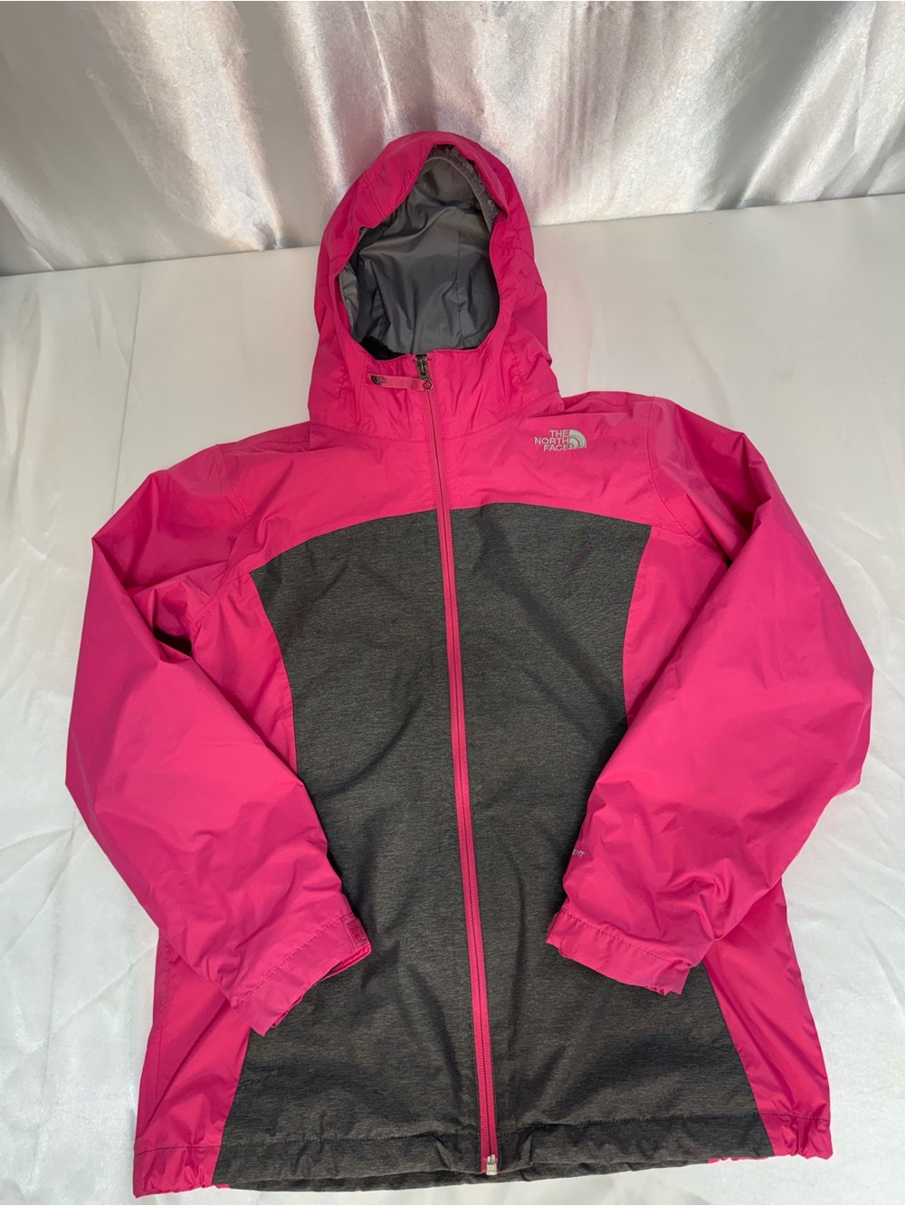 The North Face Girls’ Osolita Triclimate 3-in 1 System Waterproof Coat